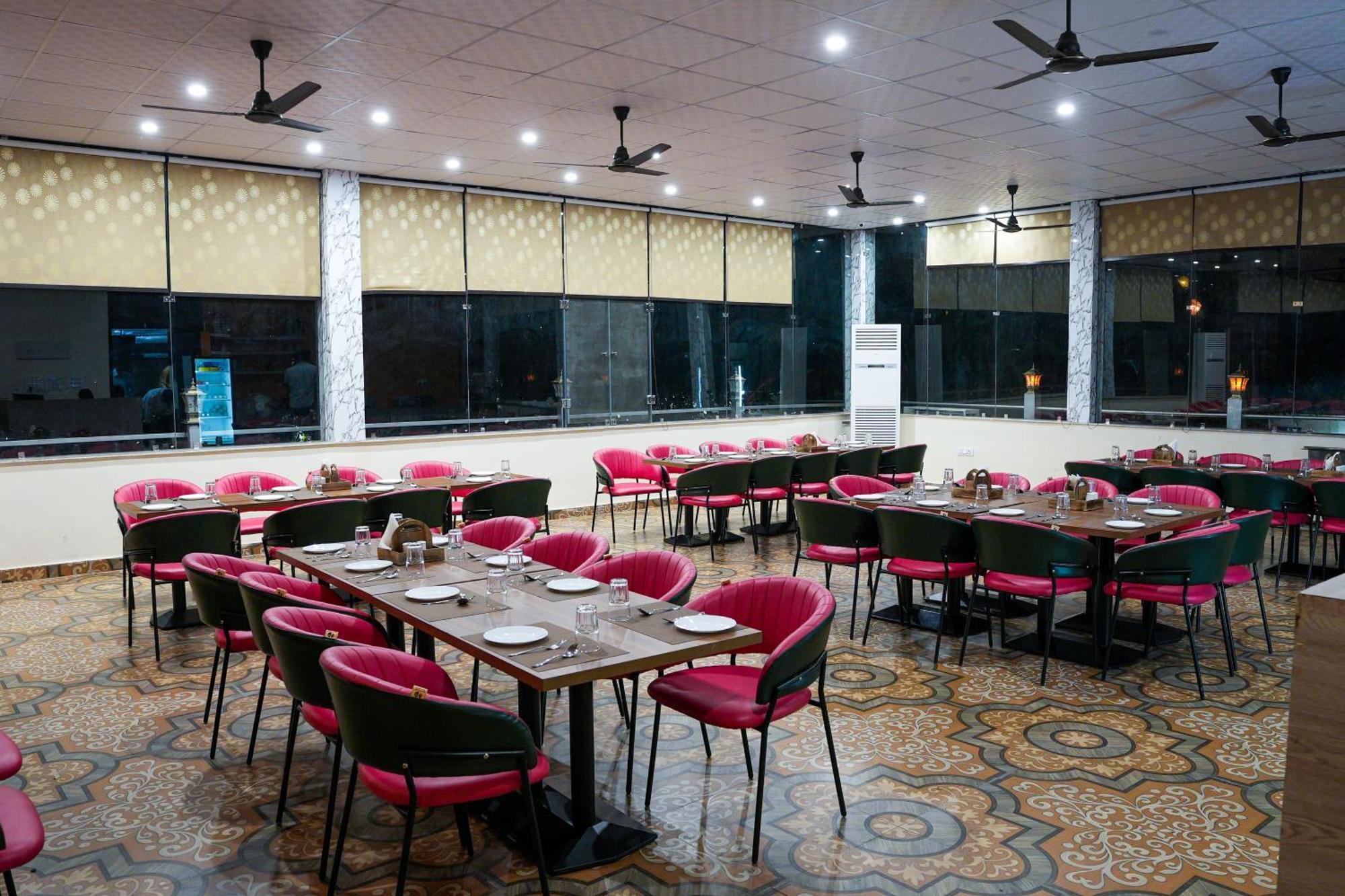 The Neeraj Naturecure On Ganga Rishīkesh Extérieur photo